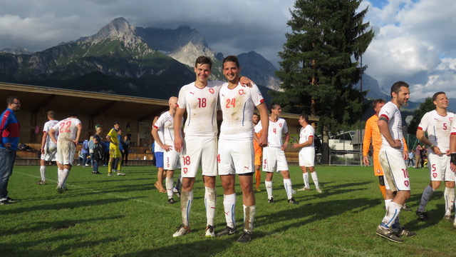 lekar fotbalista adam nedved NEMHB 2